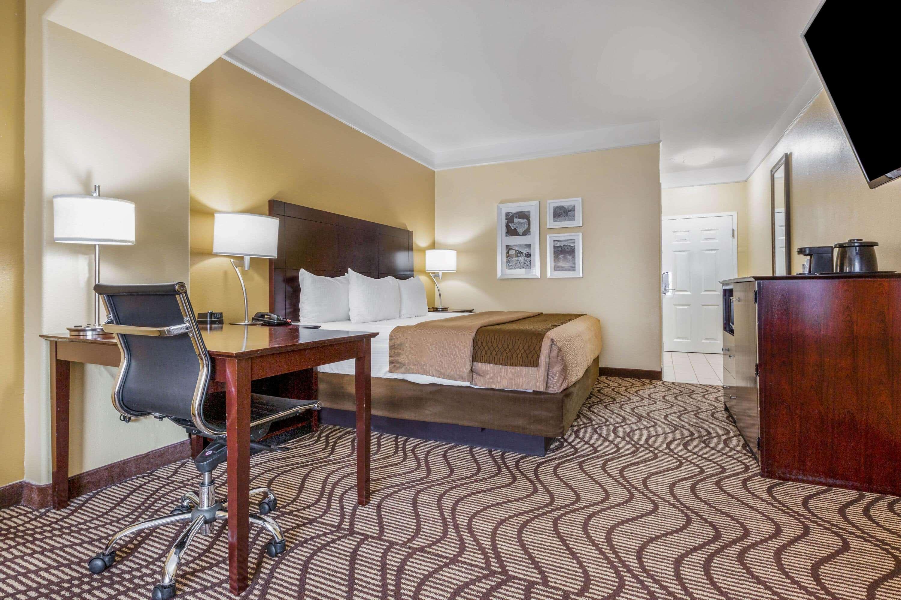La Quinta By Wyndham Angleton Hotel Ngoại thất bức ảnh