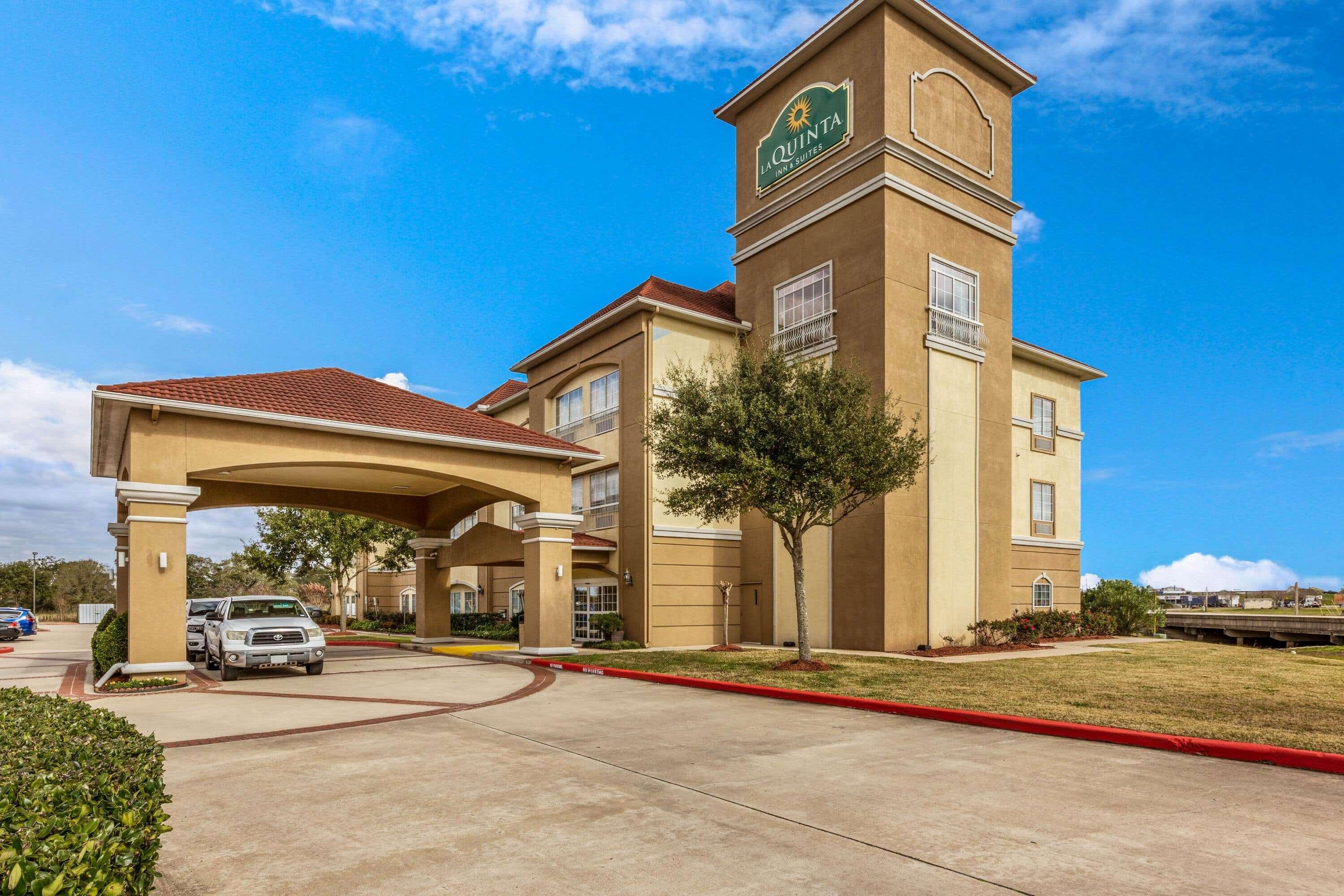 La Quinta By Wyndham Angleton Hotel Ngoại thất bức ảnh