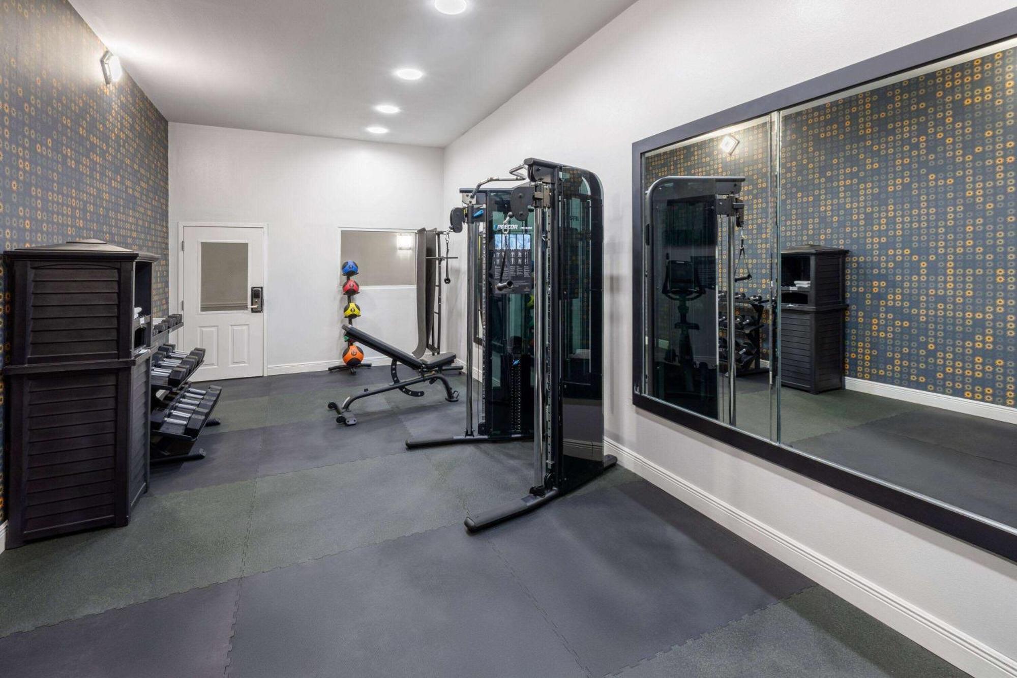La Quinta By Wyndham Angleton Hotel Ngoại thất bức ảnh