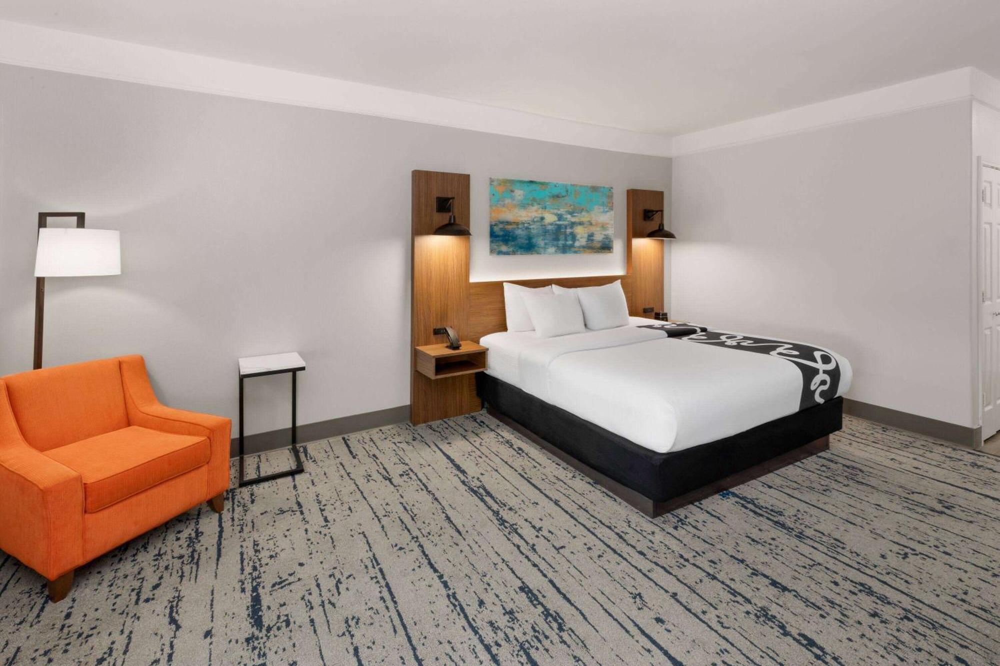 La Quinta By Wyndham Angleton Hotel Ngoại thất bức ảnh