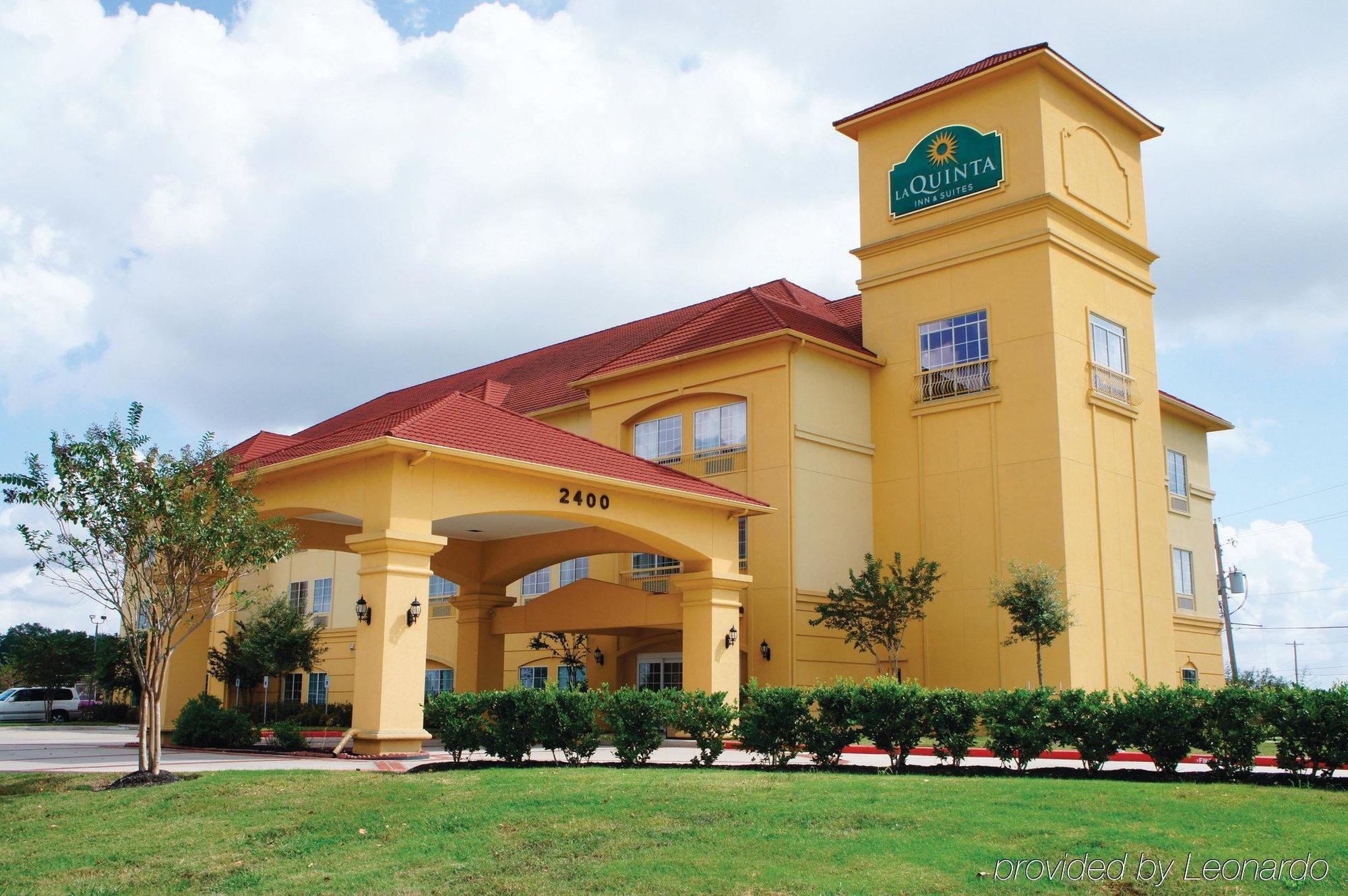 La Quinta By Wyndham Angleton Hotel Ngoại thất bức ảnh